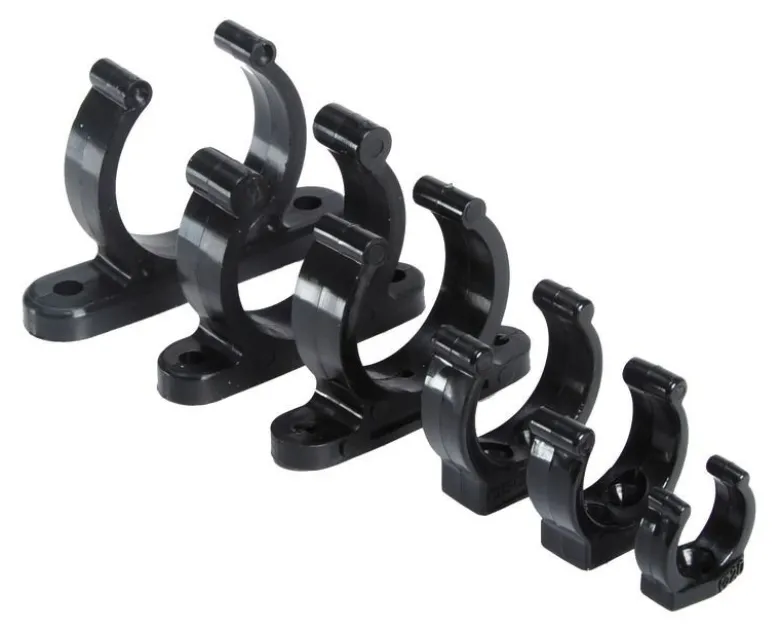 Kraftig svart plastklämma 45 mm