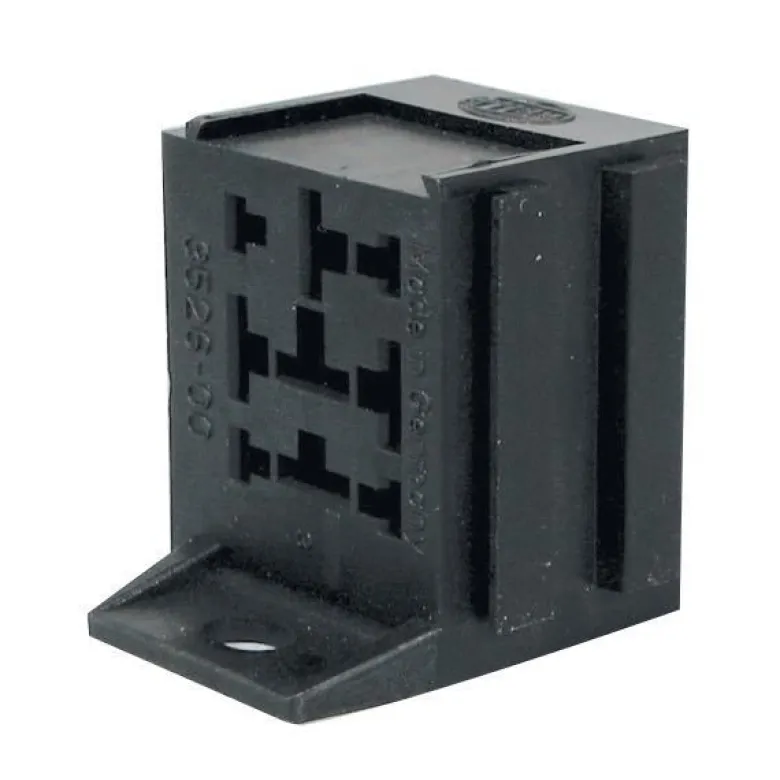 Relähållare 12-24 V