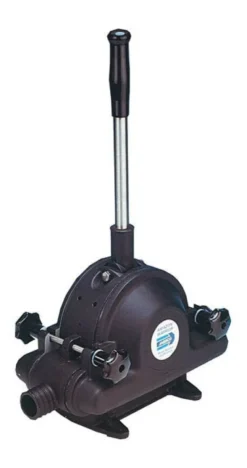 Warrior pump 1 1/2"